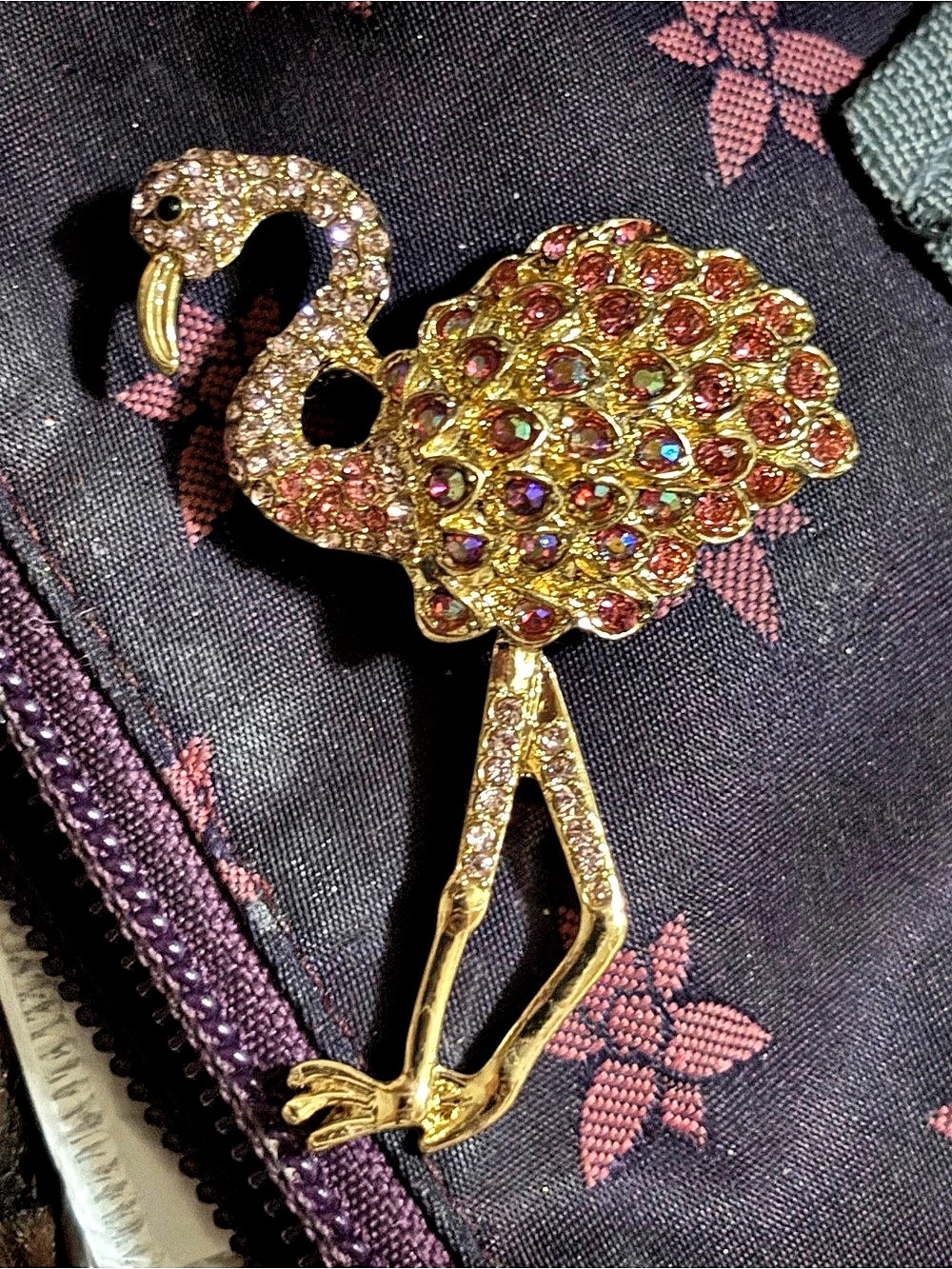 VINTAGE SIGNED TRIFARI GOLD PLATED PINK CRYSTALS 3 1/4" FLAMINGO